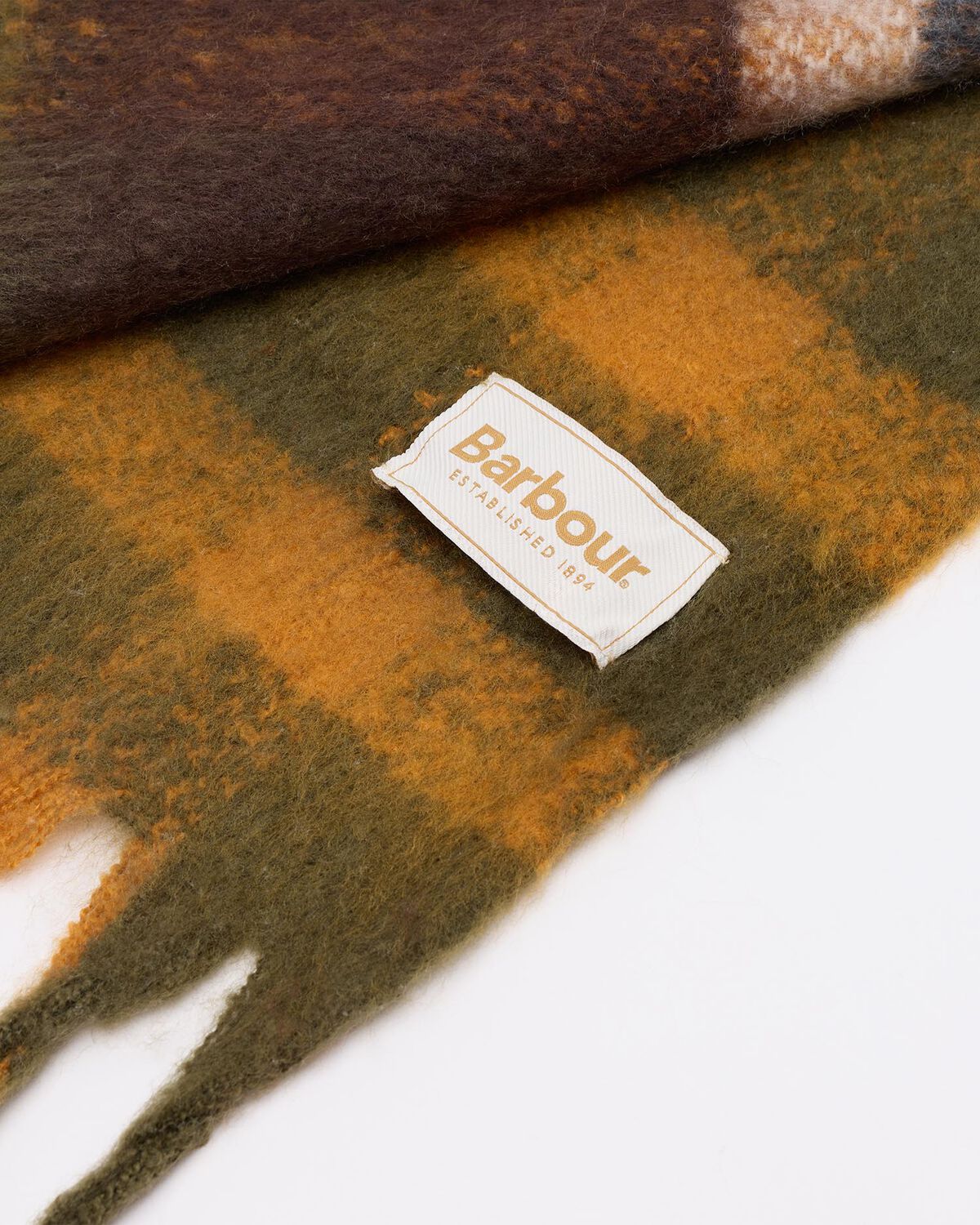 Barbour – Isla Tartan Boucle Scarf – Classic Tartan