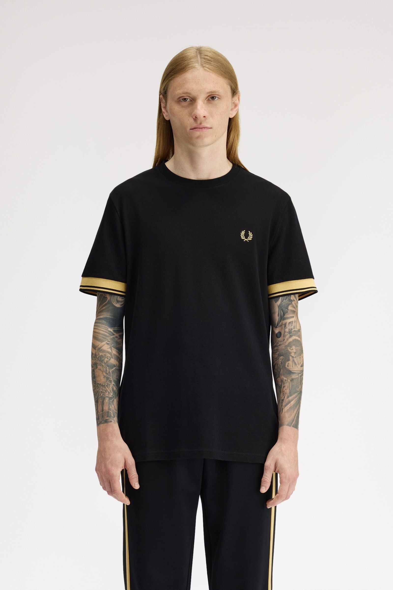 Fred Perry Twin Tipped Cuff T-Shirt - Black / Champagne