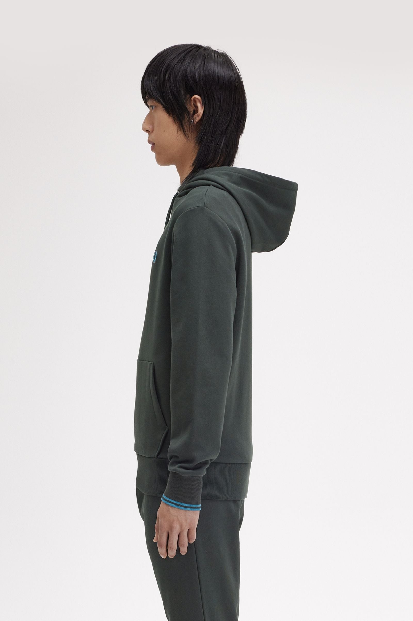 FP Tipped Hooded Sweatshirt Fred Perry - Night Green / Runaway Bay Ocean