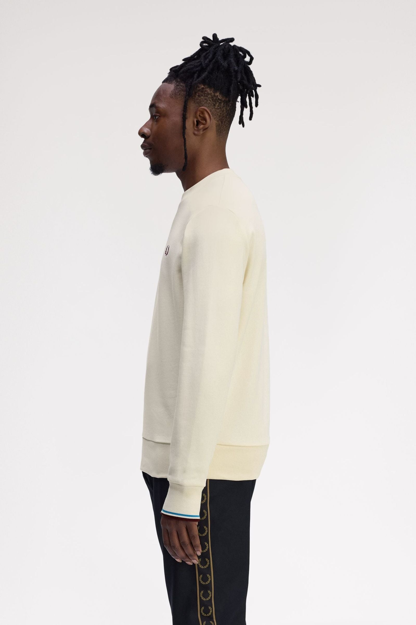 Crew Neck Sweatshirt Fred Perry AW25 - Ecru / Court Blue / Oxblood