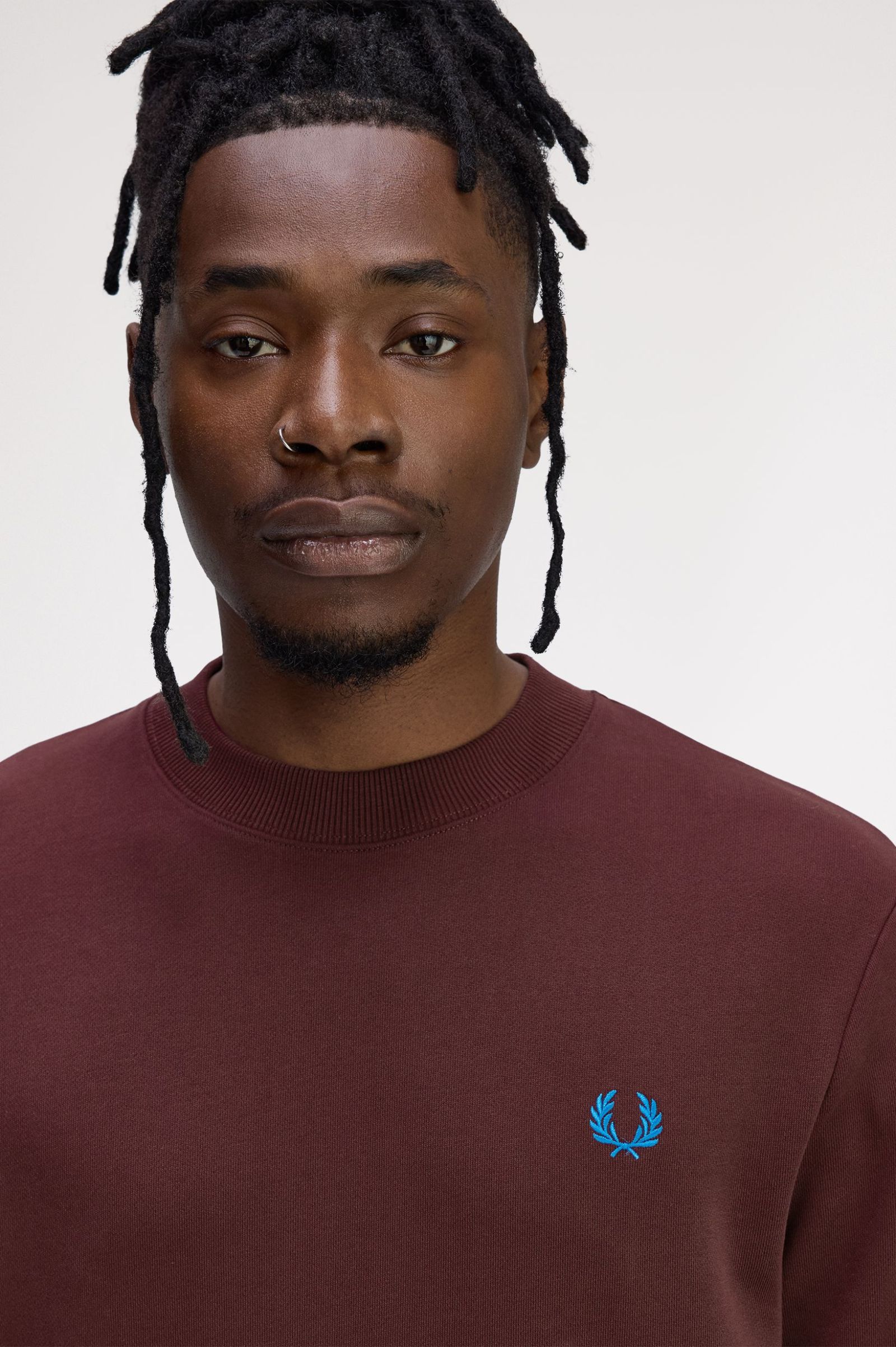 Crew Neck Sweatshirt Fred Perry AW25 - Oxblood / Ecru / Court Blue