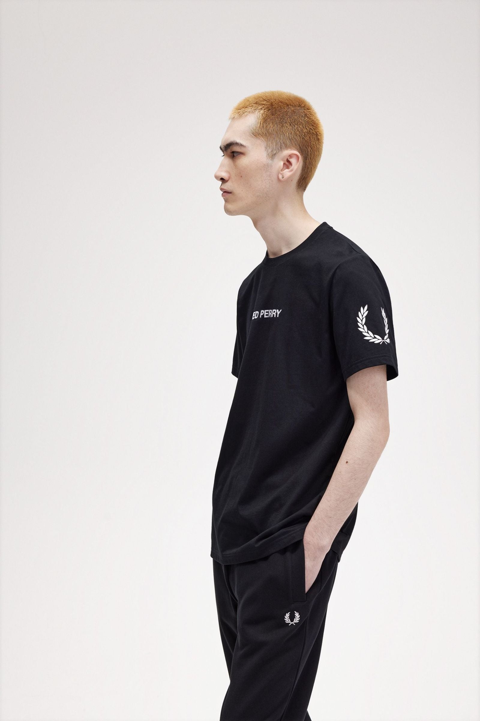 FP Double Branded Graphic T-Shirt Fred Perry - Black