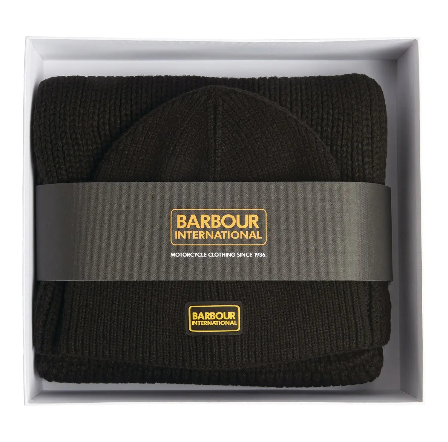 Sweeper Legacy Beanie & Scarf Gift Set AW25 Barbour International - Black