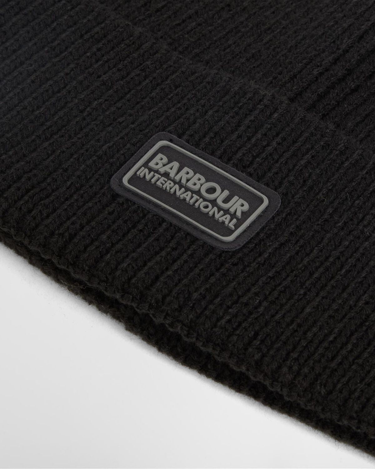 Barbour International – Sweeper Legacy Beanie Gift Set – Black
