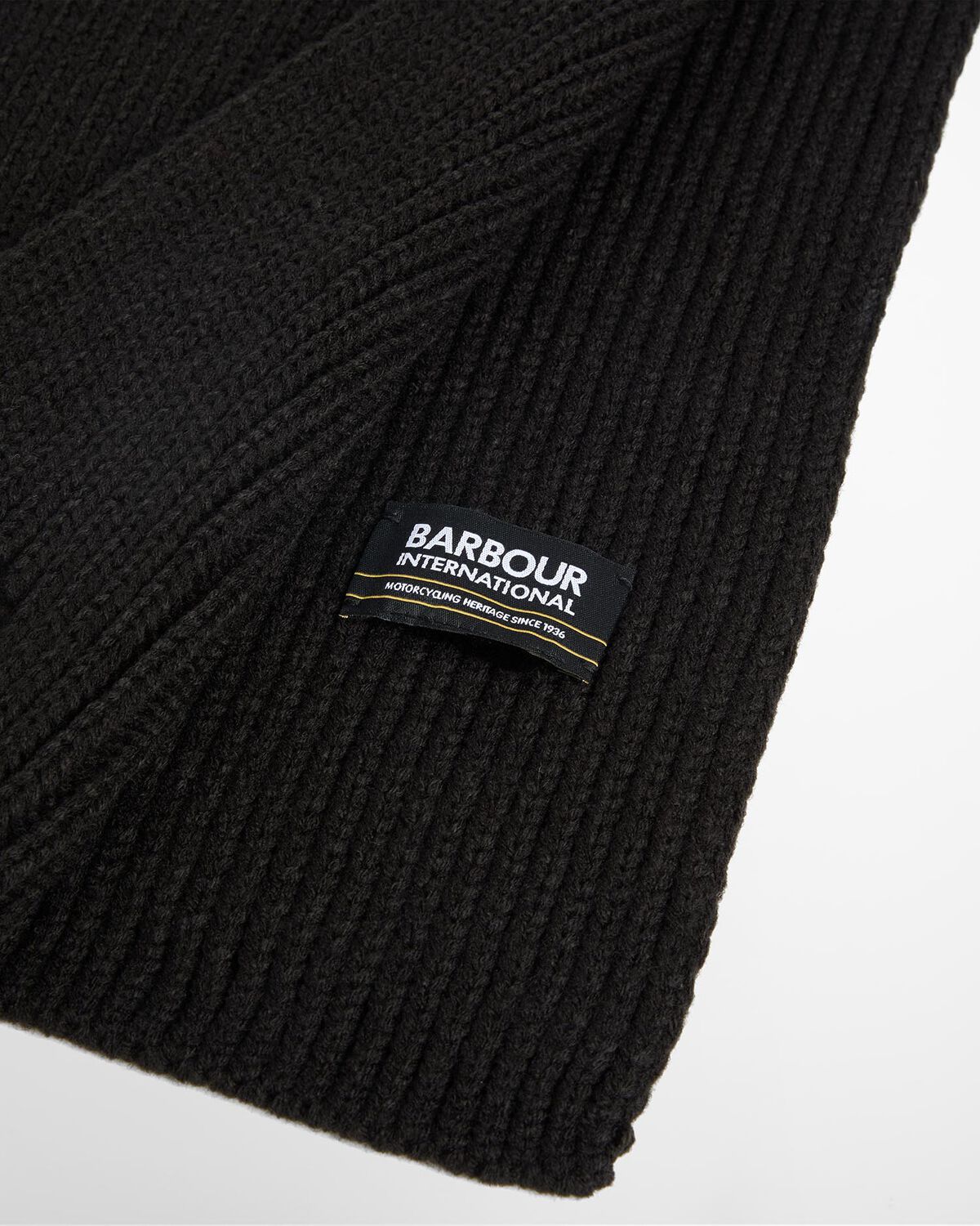 Barbour International – Sweeper Legacy Beanie Gift Set – Black