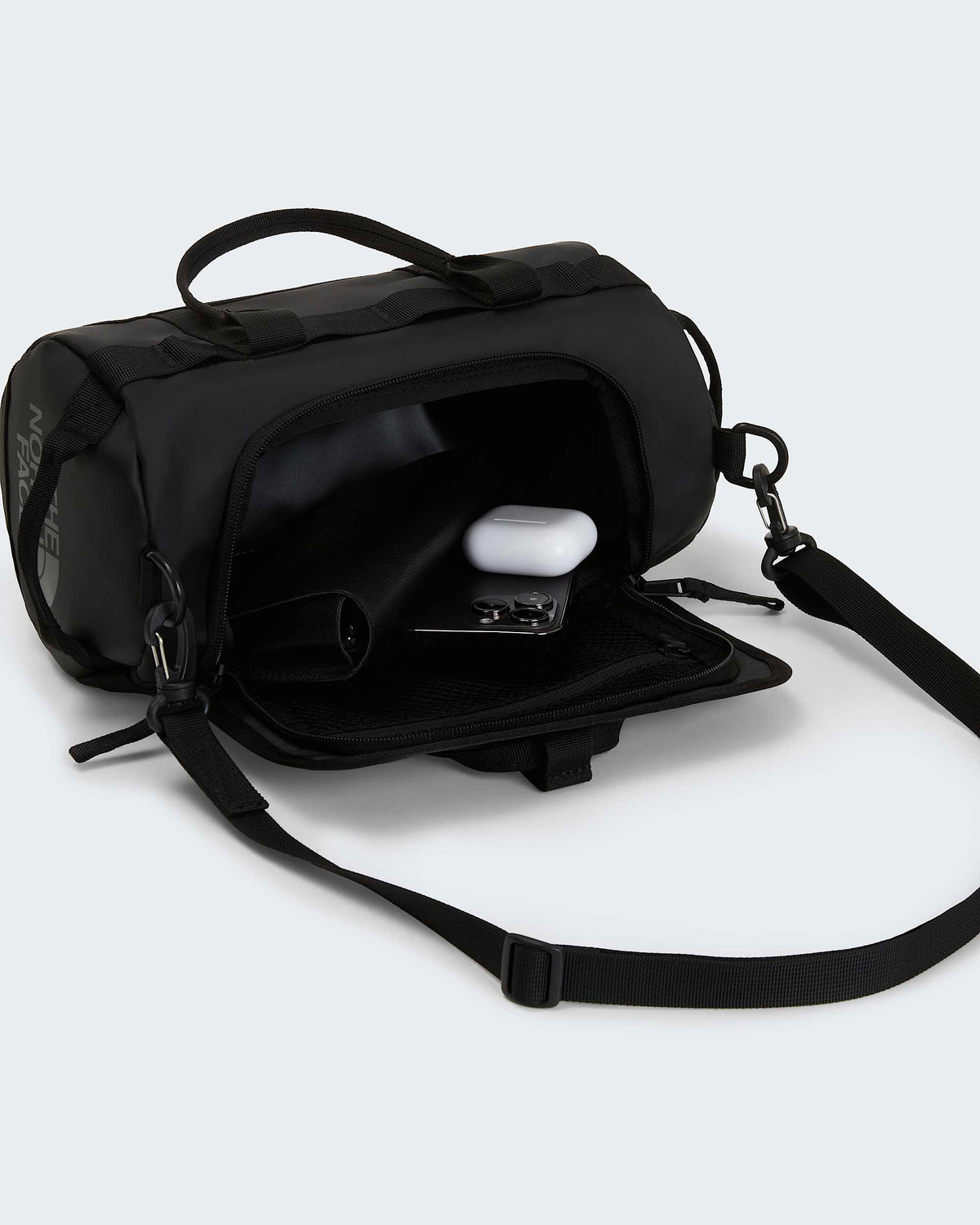 The North Face Base Camp Shoulder Bag nera - foto 5