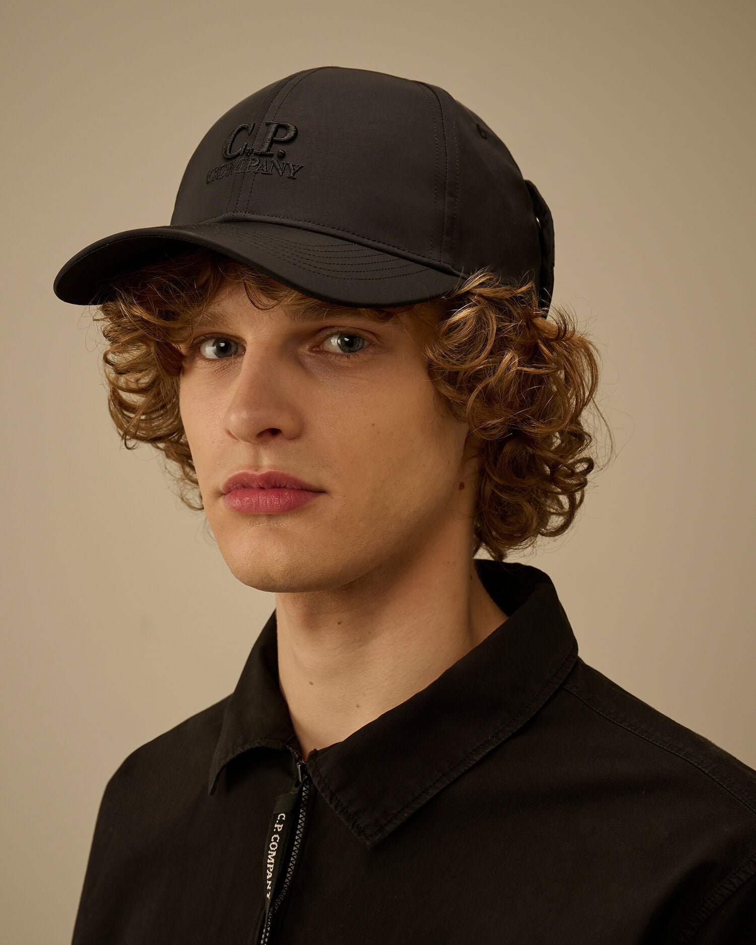 Chrome-R Goggle Cap C.P. Company - Black
