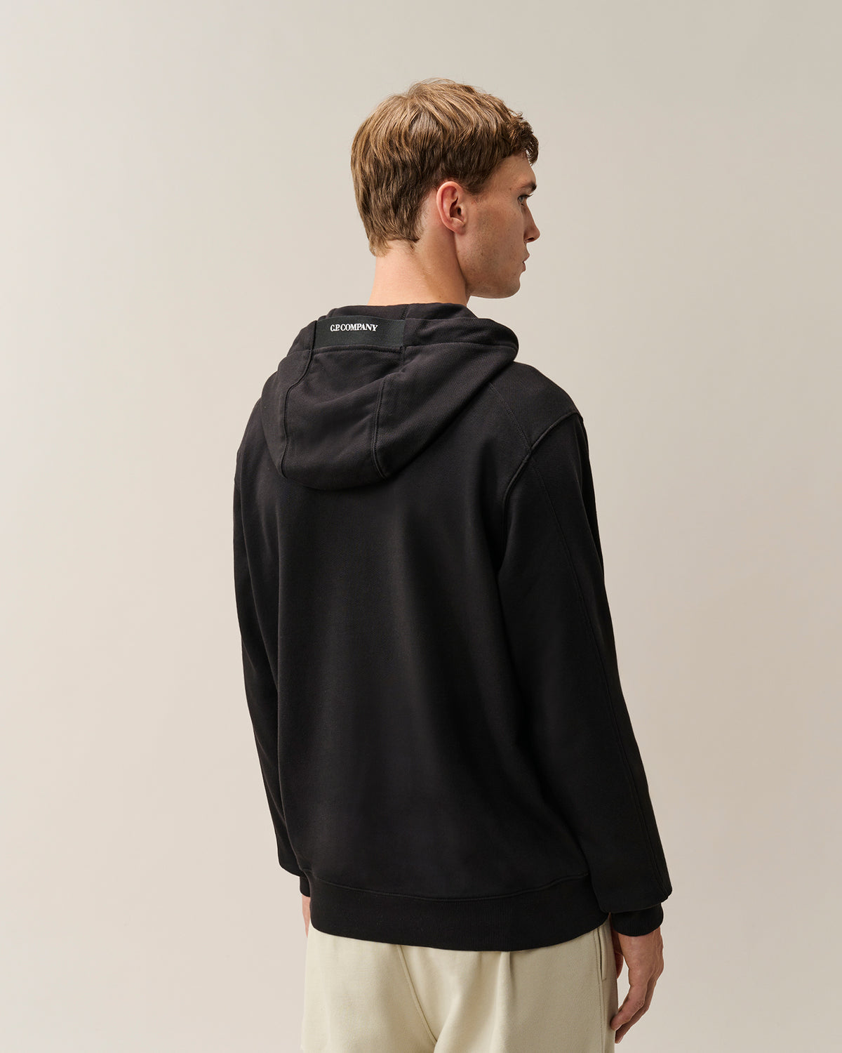 C.P. Company Sweatshirts Sweat Hooded in Diagonal Raised Fleece - Black, detail 2