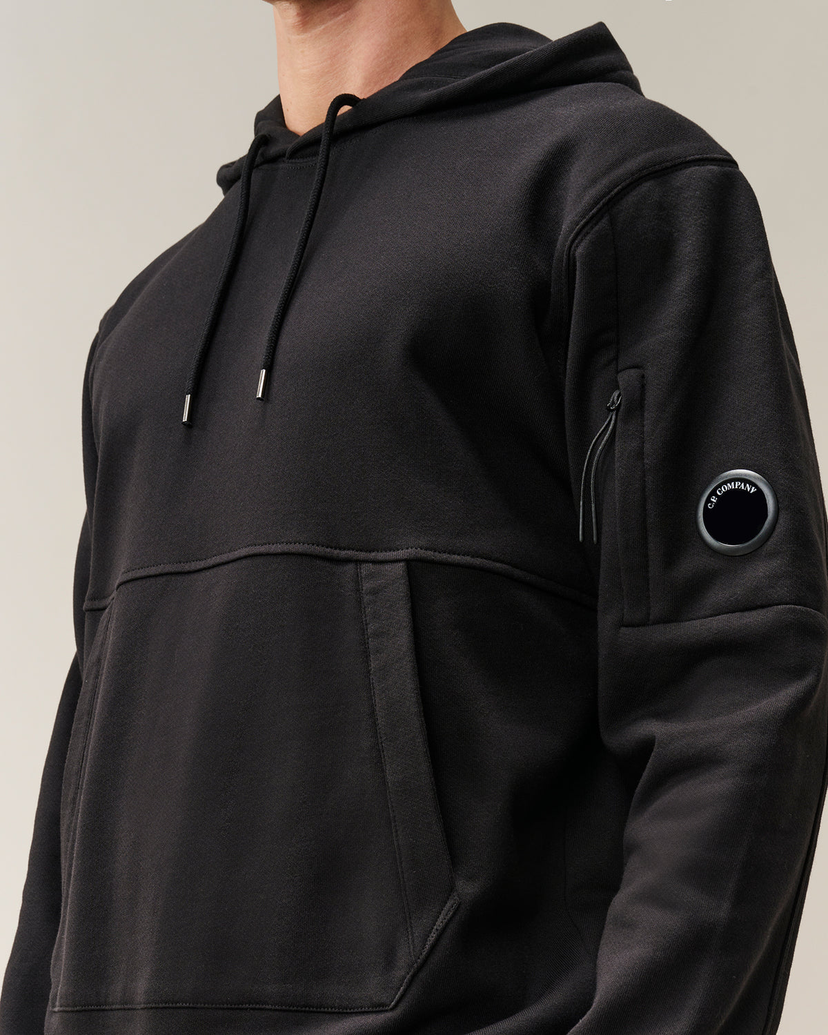 C.P. Company Sweatshirts Sweat Hooded in Diagonal Raised Fleece - Black, detail 3