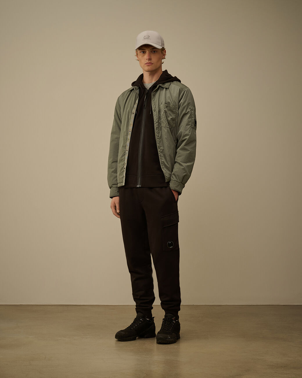 Diagonal Raised Fleece Hooded Full Zip Sweatshirt CP Company® AW25 - Black