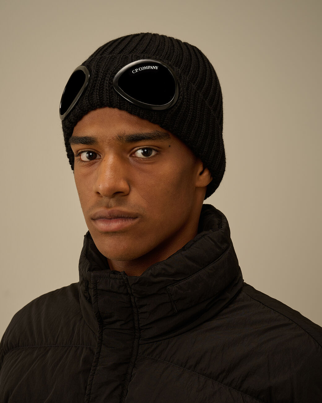Extrafine Merino Wool Goggle Beanie CP Company® AW25 - Black