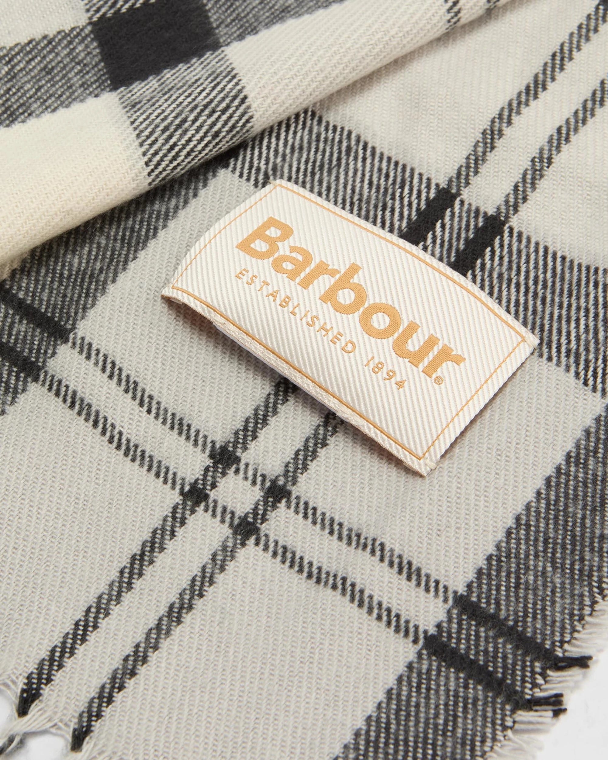 Dover Gift Set Beanie & Hailes Scarf Set AW25 Barbour - Monochrome Tartan