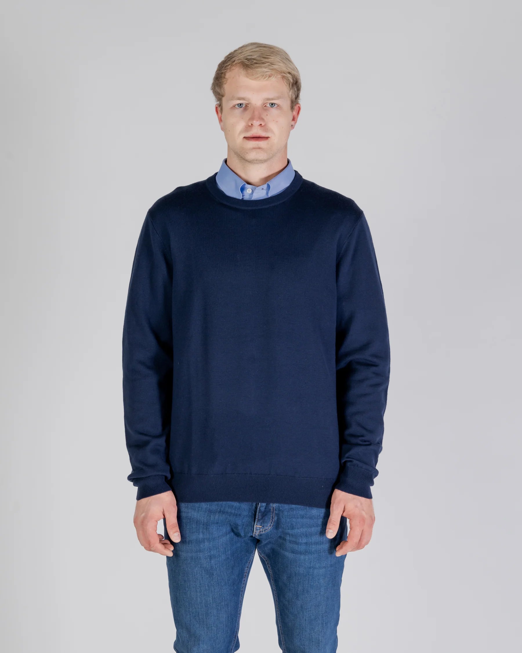 Active Club Check Sleeves Sweater Aquascutum - Navy