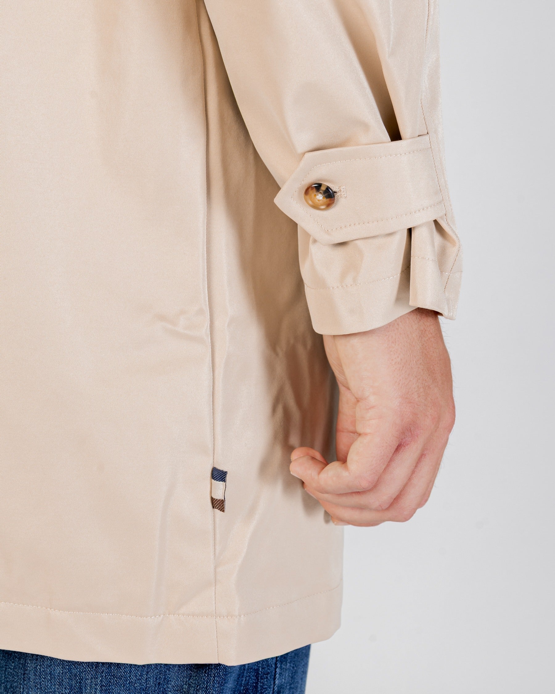 Archival Mac Coat Aquascutum AW25 - Beige