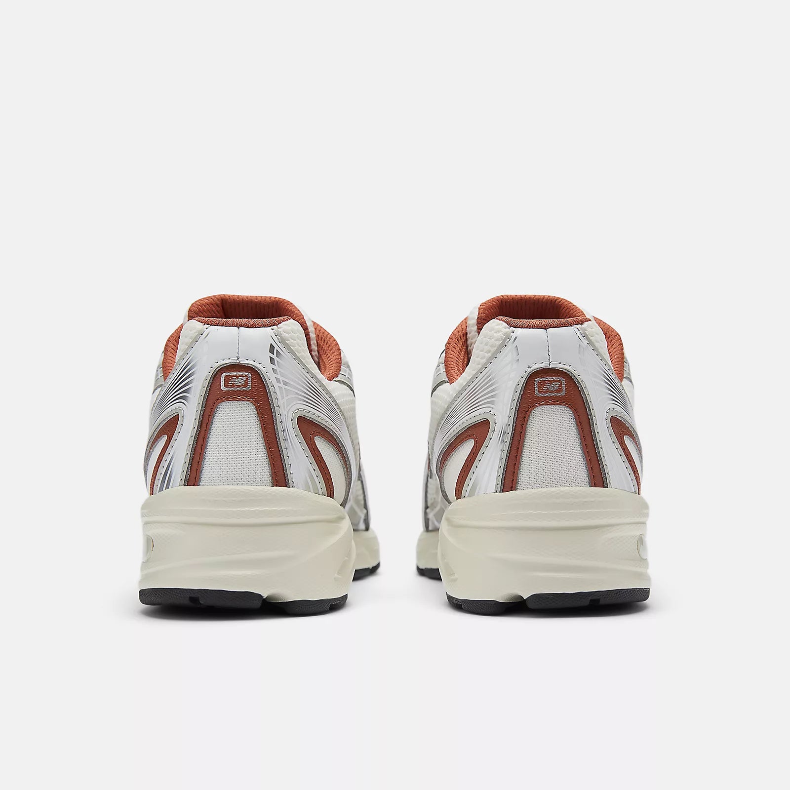 New Balance U 740 3SB - ANGORA con CINNAMON