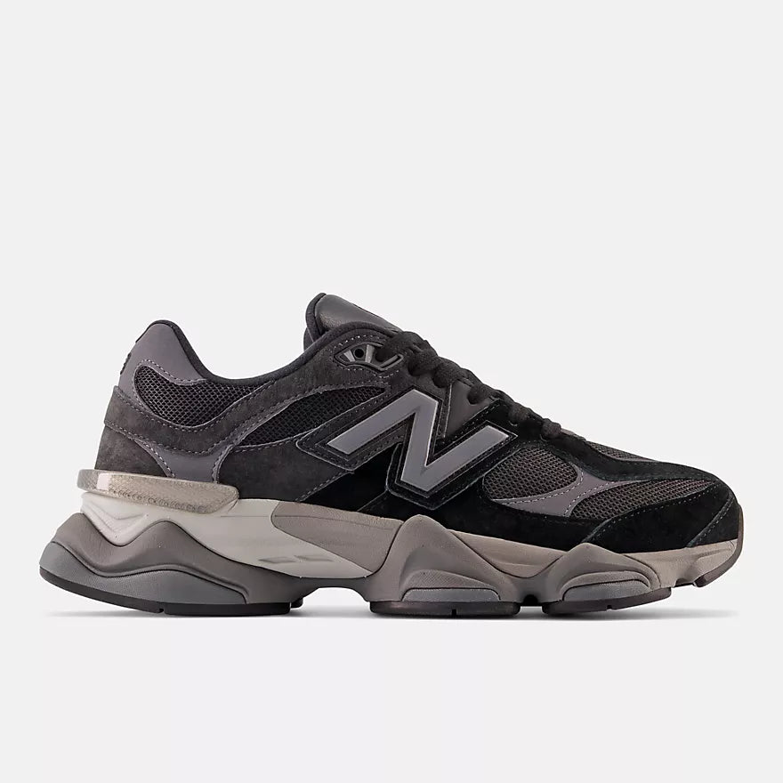 New Balance U 9060 BLK - Leather Black